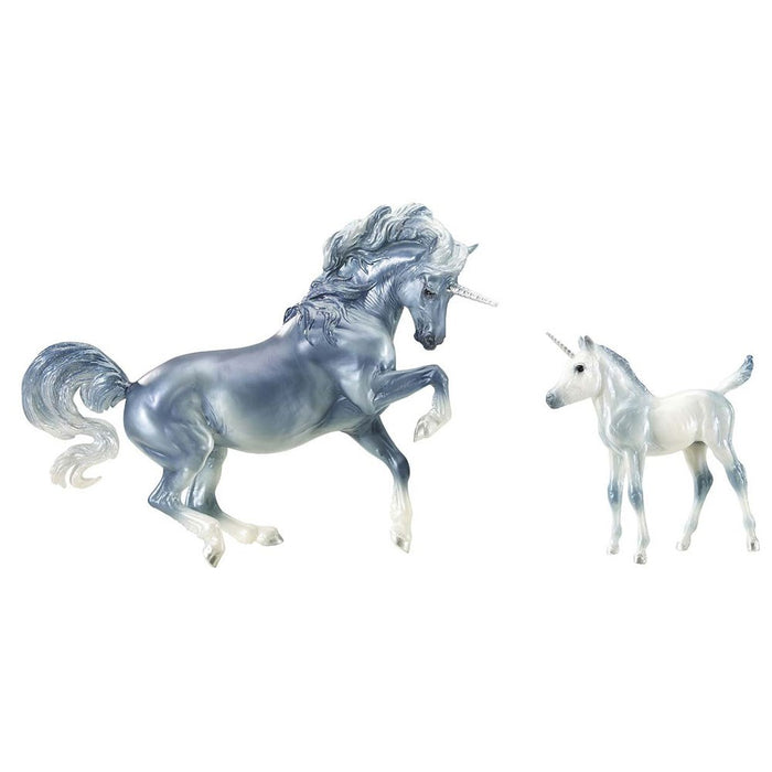 Breyer 2019 Cascade & Caspian Unicorn Mare And Foal Gift Set 1818